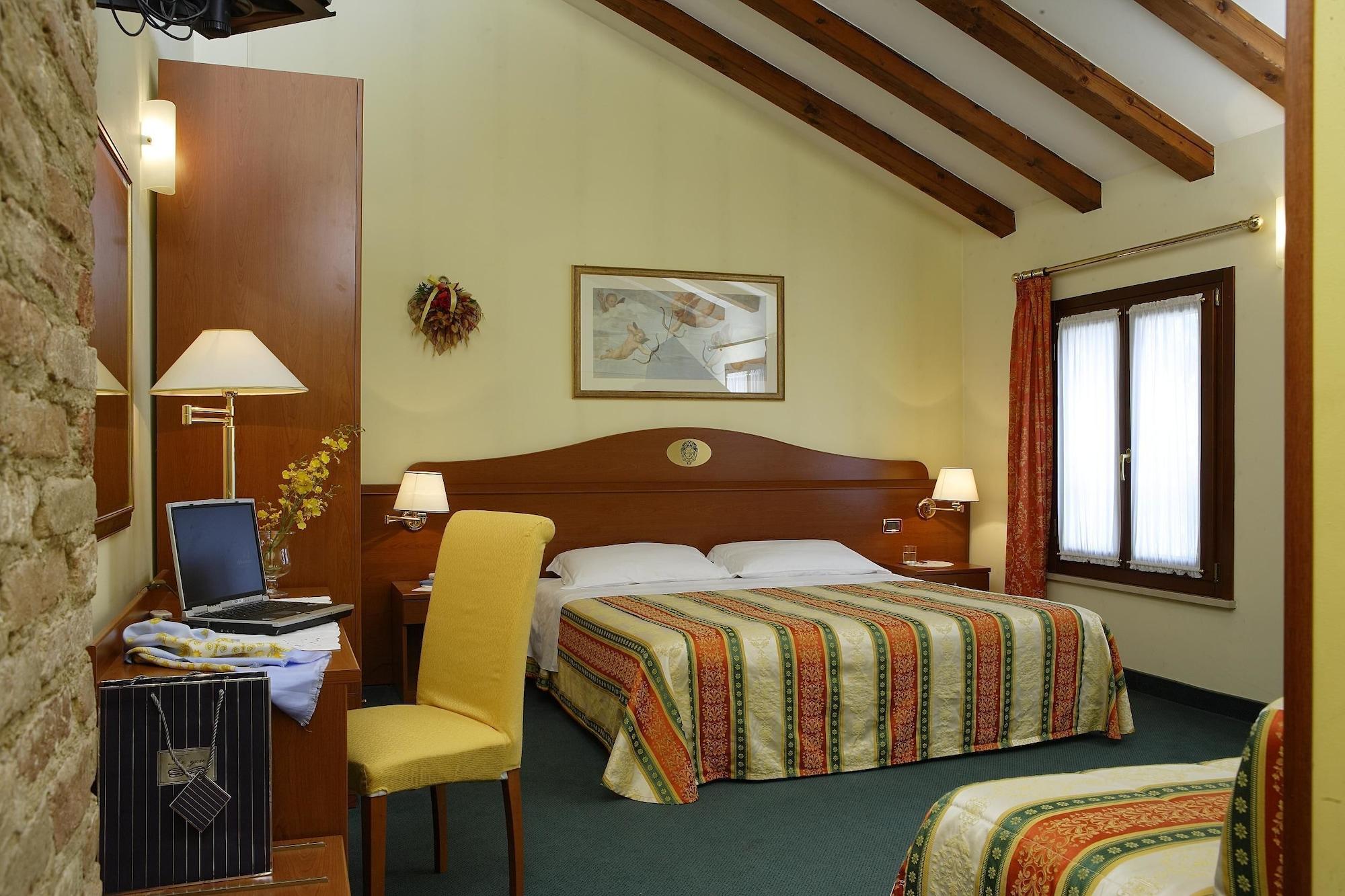 Hotel Antico Moro Chirignago-Zelarino Extérieur photo