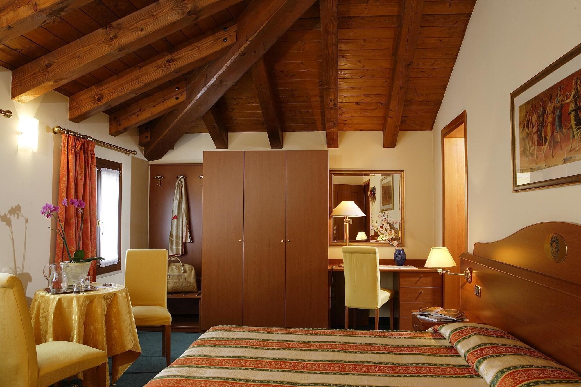 Hotel Antico Moro Chirignago-Zelarino Extérieur photo